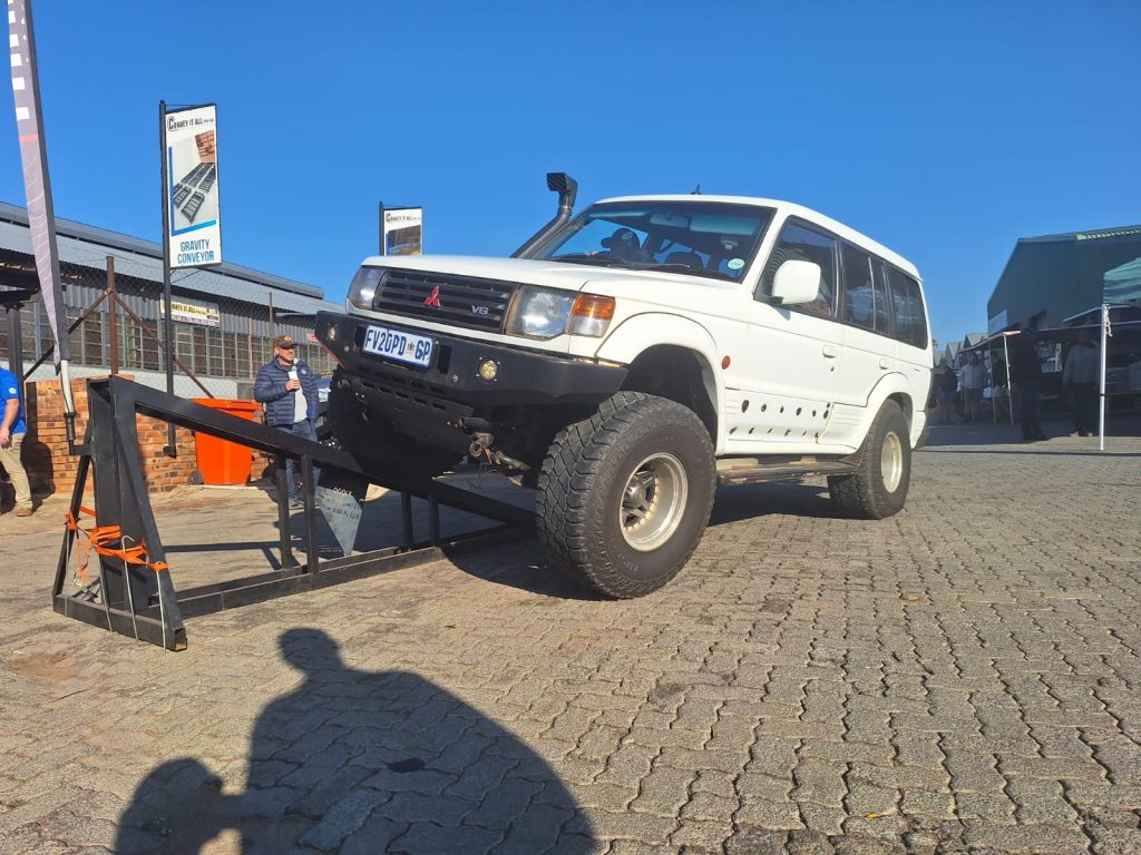 Pajero Gen 2